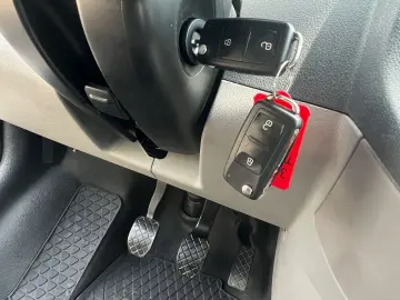 VW T5 Ambulanta