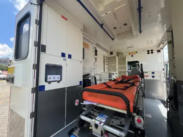 MERCEDES-BENZ Sprinter 316 Ambulanta