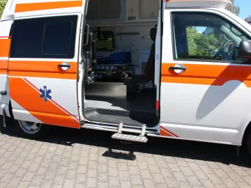 VW T5 Hornis 4x4 Ambulanta