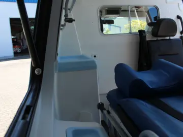 VW T5 Hornis 4x4 Ambulanta