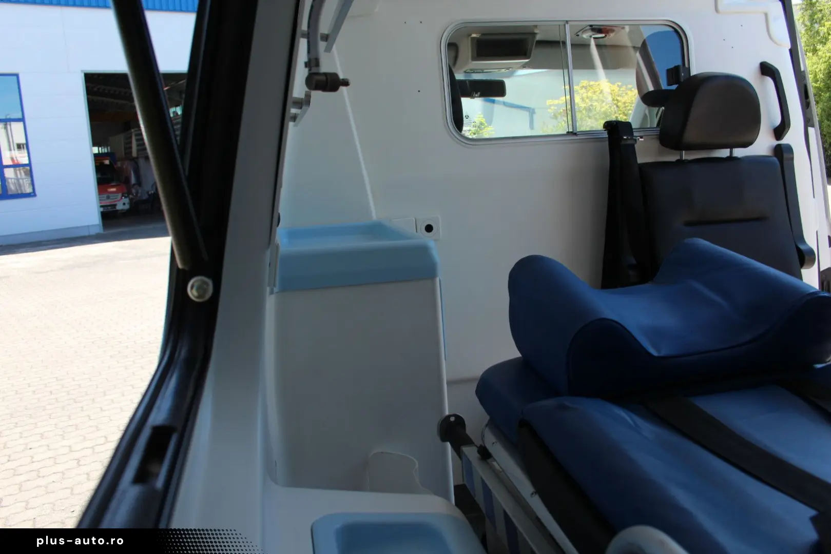 VW T5 Hornis 4x4 Ambulanta