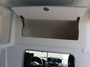 VW T5 Hornis 4x4 Ambulanta