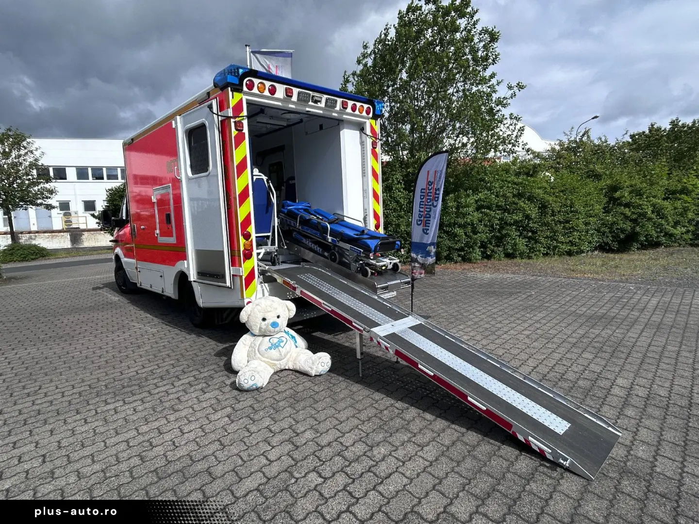 MERCEDES-BENZ Sprinter 519 Ambulanta