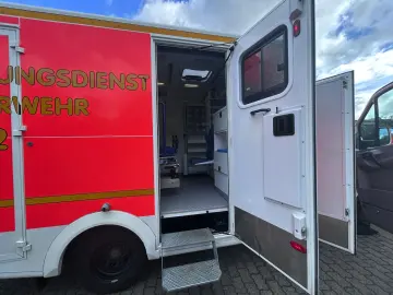 MERCEDES-BENZ Sprinter 519 Ambulanta