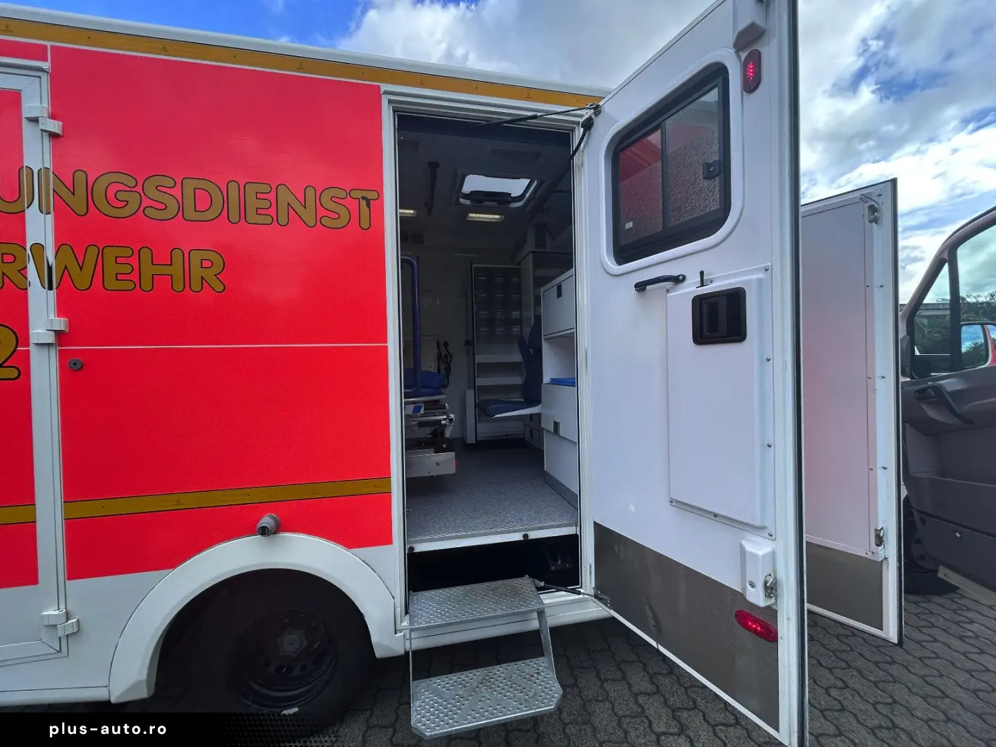 MERCEDES-BENZ Sprinter 519 Ambulanta