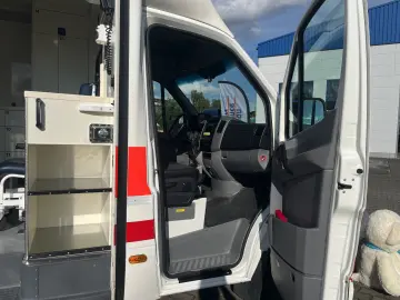 MERCEDES-BENZ 316 Ambulanta