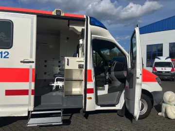 MERCEDES-BENZ 316 Ambulanta