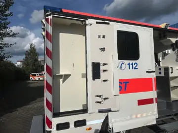 MERCEDES-BENZ 316 Ambulanta