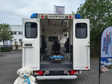 MERCEDES-BENZ 316 Ambulanta