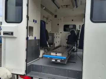 MERCEDES-BENZ 316 Ambulanta
