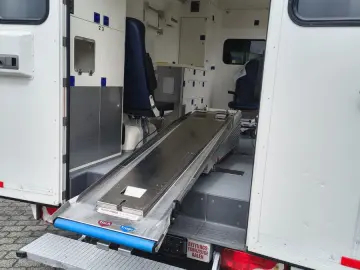 MERCEDES-BENZ 316 Ambulanta