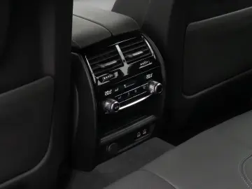 BMW 530e xD M Sport H K DAB HUD Individual 19Zoll