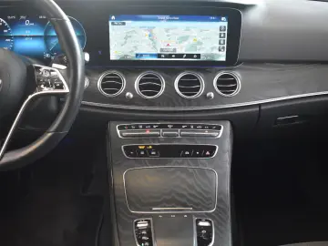 Mercedes-Benz E 220d Limo Avantgarde 9G-tronic LED