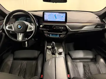 BMW M550i xDrive Limousine Standhzg AHK ACC 360 HUD