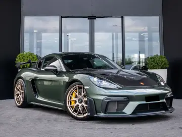 Porsche 718 GT4 RS