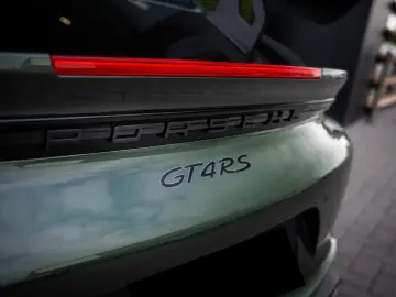 Porsche 718 GT4 RS