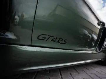 Porsche 718 GT4 RS