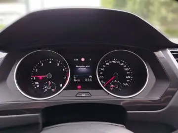 VW Tiguan 1.5 TSI DSG Move Navi ACC DAB  LED FrontA