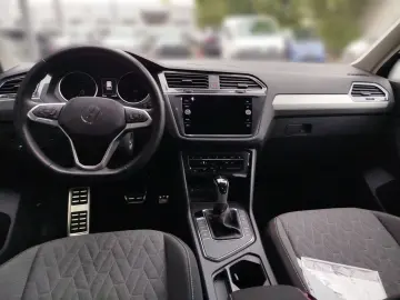 VW Tiguan 1.5 TSI DSG Move Navi ACC DAB  LED FrontA