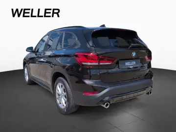 BMW X1 sD 20i Advantage AdLED DA  HUD Pano HiFi AHK