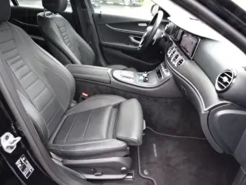 Mercedes-Benz E 200d t-Mod AVANTG LEDER NAV LED