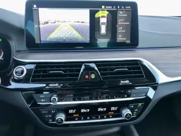 BMW 540i xDrive Luxury AHK LASER SofC CAM HUD