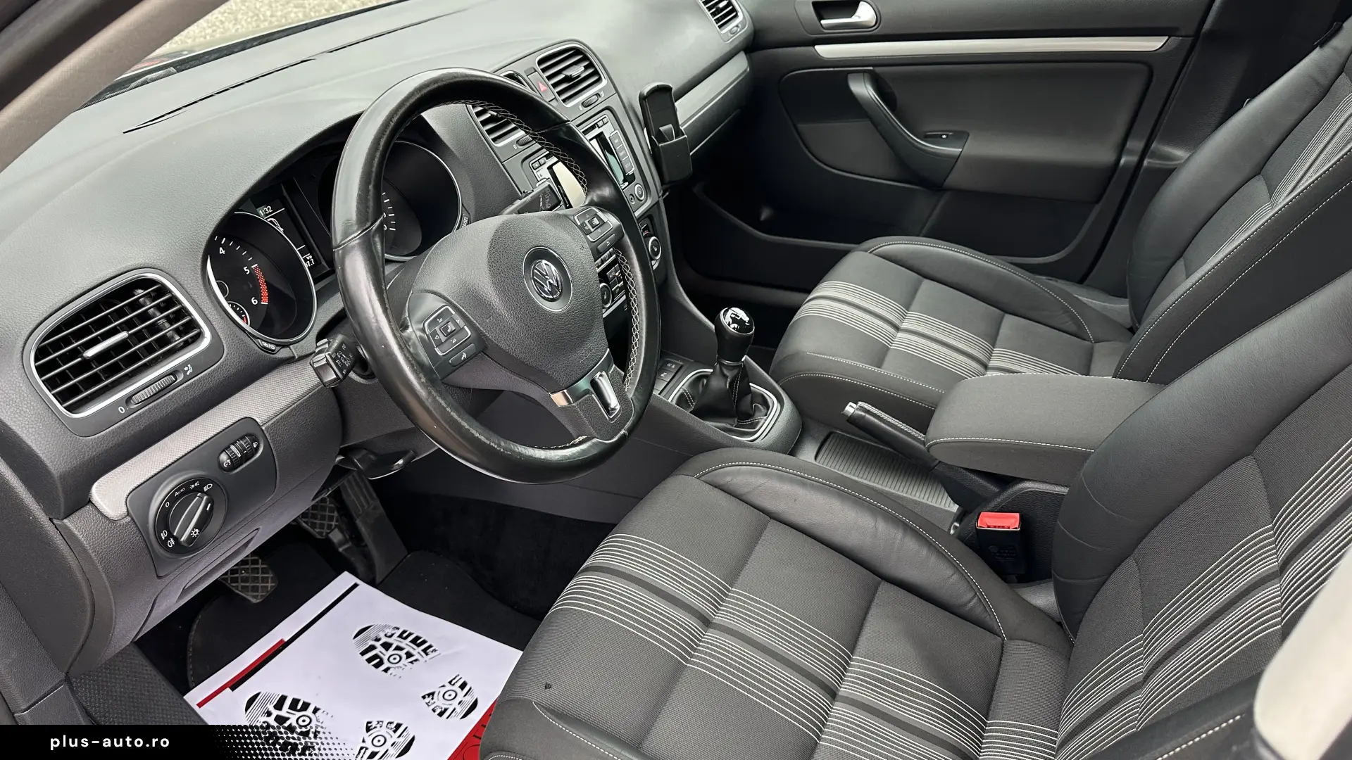 VW GOLF VI 1.6 TDI MATCH  105CP