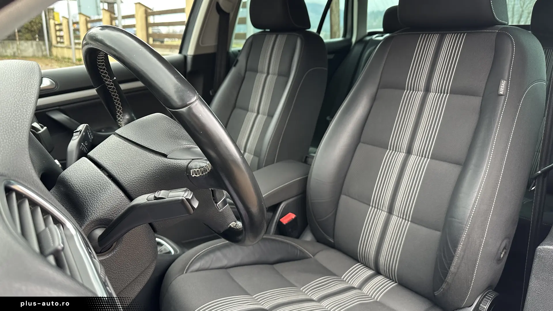 VW GOLF VI 1.6 TDI MATCH  105CP