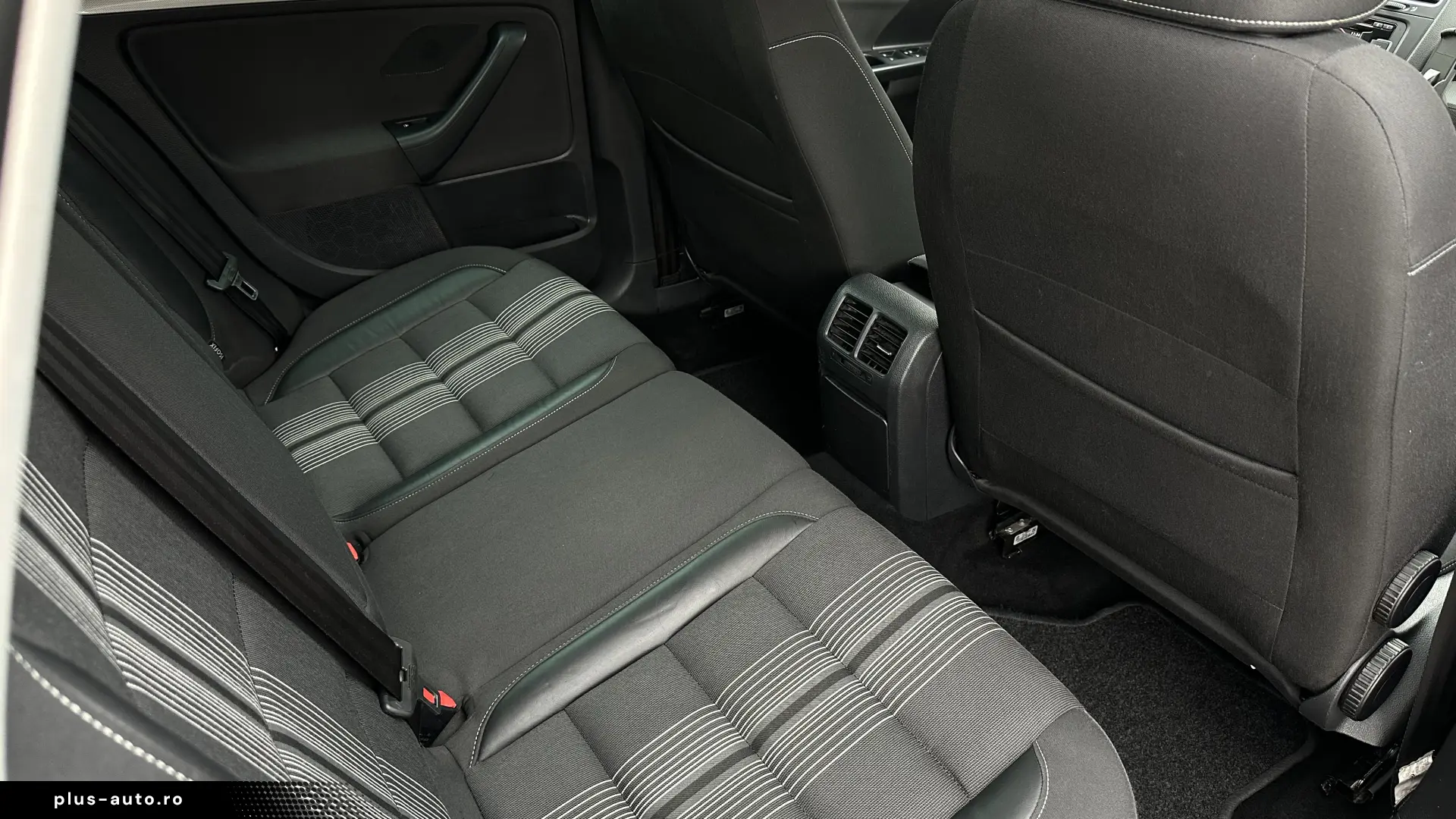 VW GOLF VI 1.6 TDI MATCH  105CP