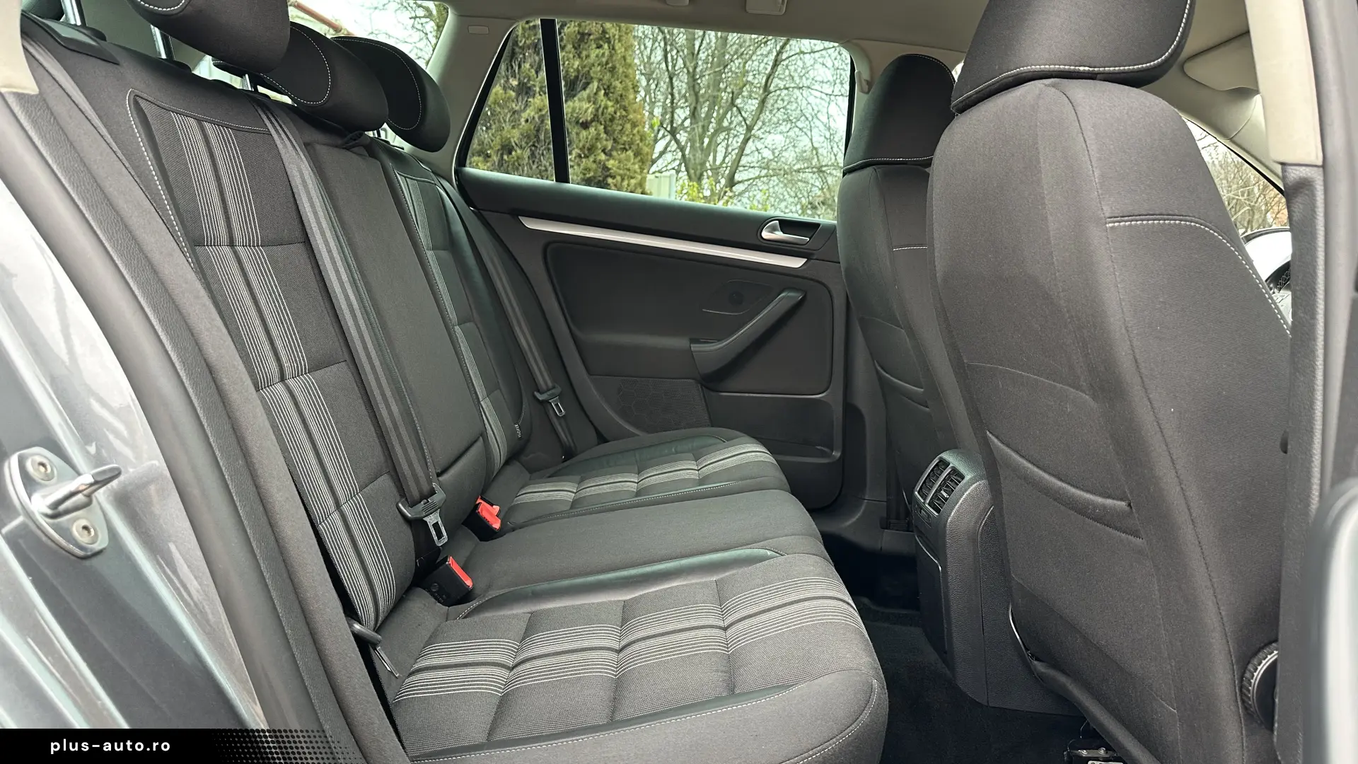 VW GOLF VI 1.6 TDI MATCH  105CP