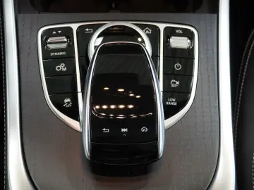 MERCEDES-BENZ G 400 d AMG SUPERIOR STHZ MANUFAKTUR