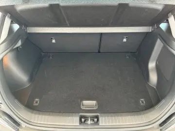 HYUNDAI Kona Trend Hybrid 141PS Navi Kamera!