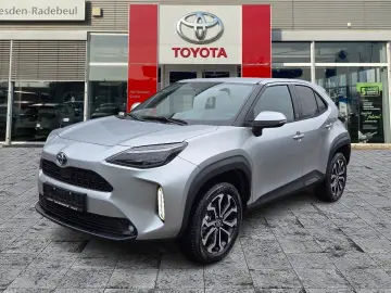 TOYOTA Yaris Cross 1.5 Hybrid Team D ACC LED Navi