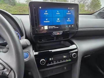 TOYOTA Yaris Cross 1.5 Hybrid Team D ACC LED Navi
