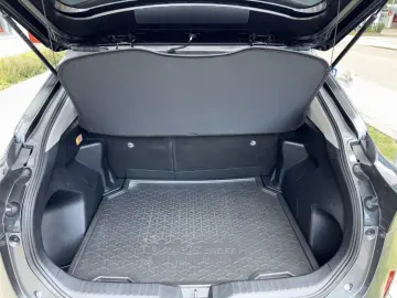 TOYOTA Yaris Cross Hybrid Comfort ACC CarPlay Kamera