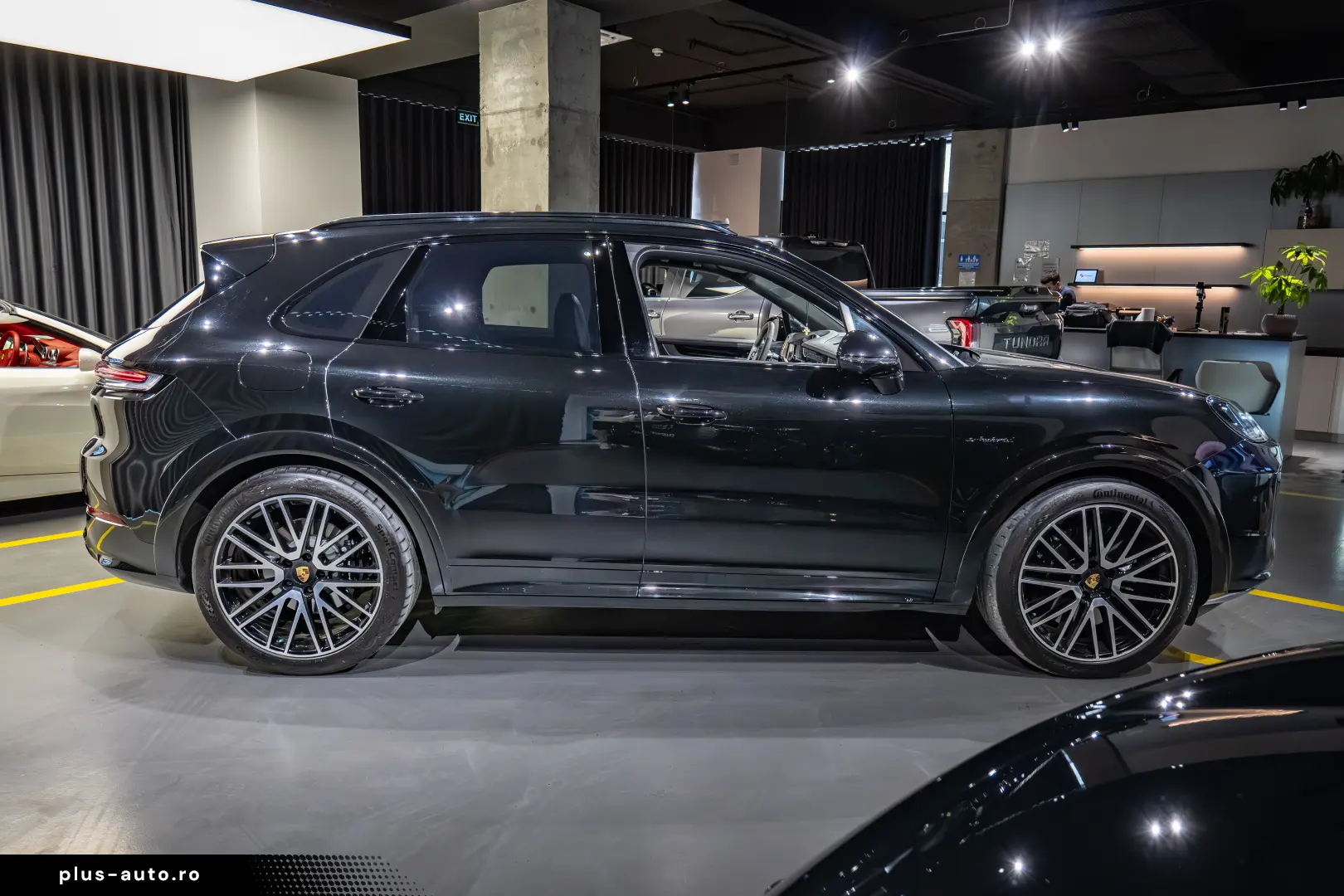 Porsche Cayenne TURBO E-HYBRID
