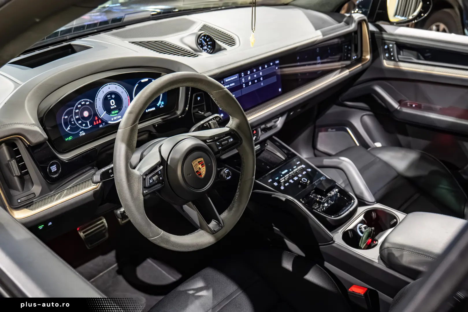 Porsche Cayenne TURBO E-HYBRID