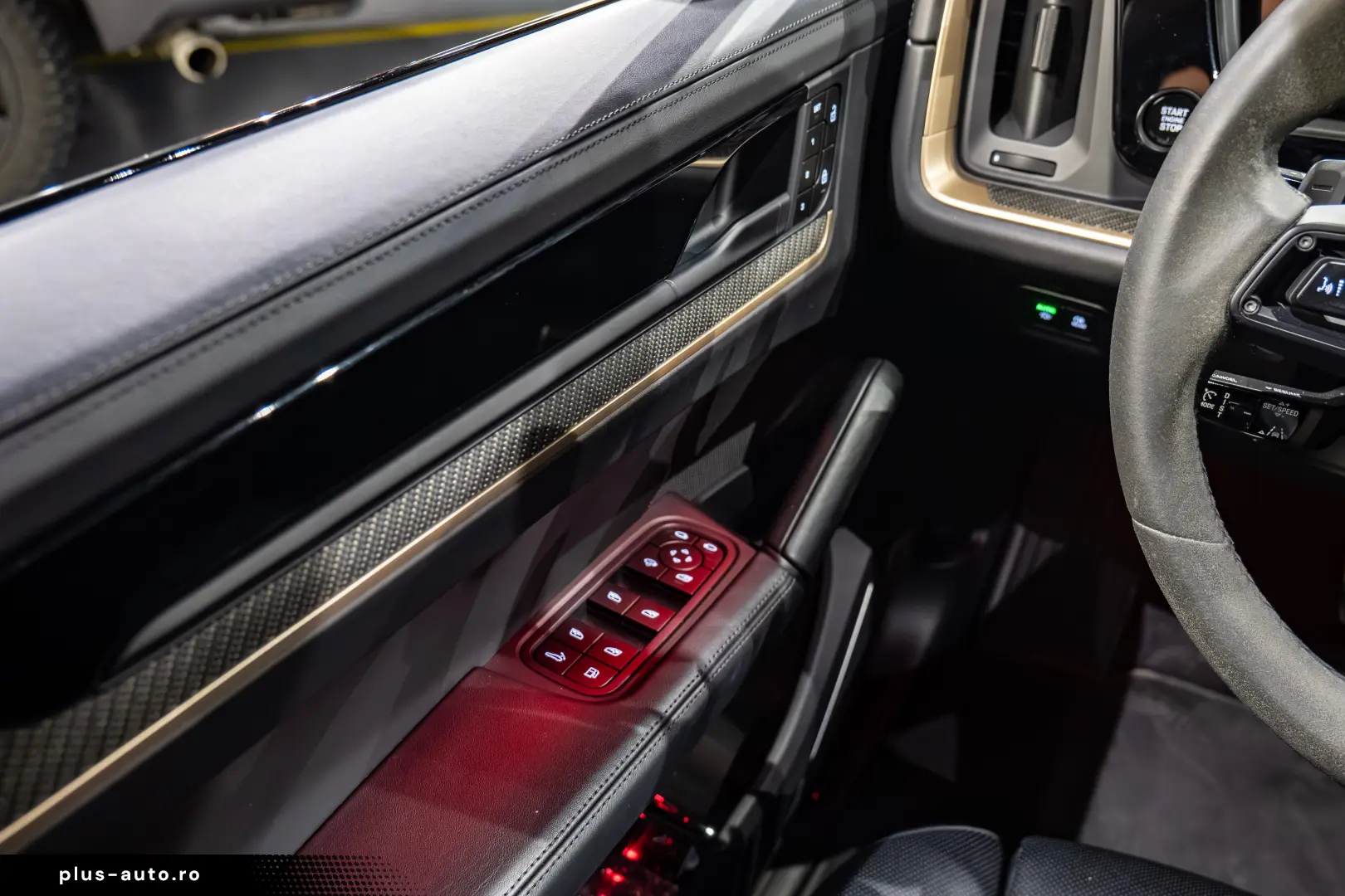 Porsche Cayenne TURBO E-HYBRID