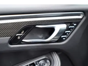 PORSCHE Macan S EXCLUSIVE PDLS  LEDER PANO 360-KAMERA BO