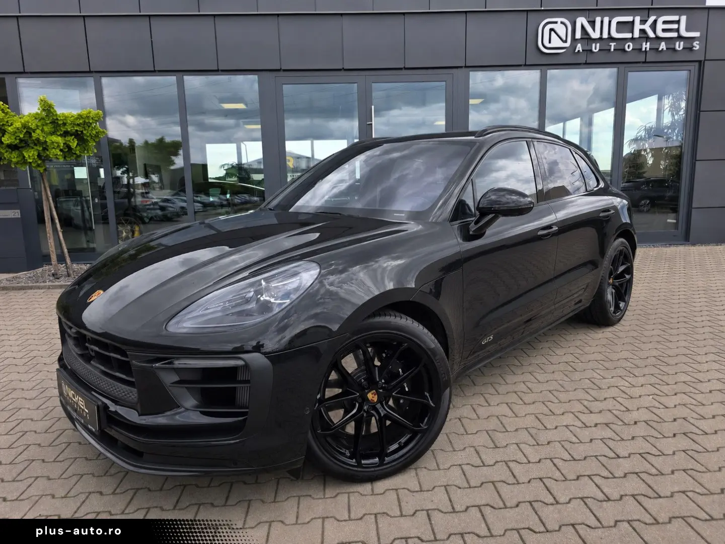 PORSCHE Macan GTS Sthzg Acc Pano PSCB Ahk Bose PASM