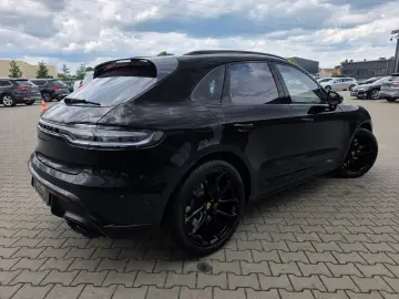 PORSCHE Macan GTS Sthzg Acc Pano PSCB Ahk Bose PASM