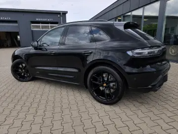 PORSCHE Macan GTS Sthzg Acc Pano PSCB Ahk Bose PASM