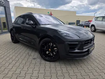 PORSCHE Macan GTS Sthzg Acc Pano PSCB Ahk Bose PASM