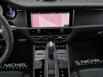 PORSCHE Macan GTS Sthzg Acc Pano PSCB Ahk Bose PASM