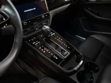 PORSCHE Macan S BOSE Abstandsregeltempstat Standheizung