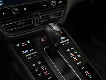 PORSCHE Macan S BOSE Abstandsregeltempstat Standheizung