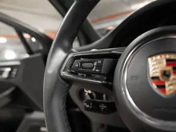 PORSCHE Macan S BOSE Abstandsregeltempstat Standheizung