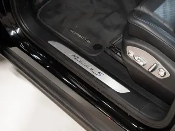 PORSCHE Macan S BOSE Abstandsregeltempstat Standheizung