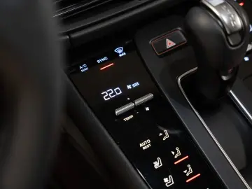 PORSCHE Macan S BOSE Abstandsregeltempstat Standheizung