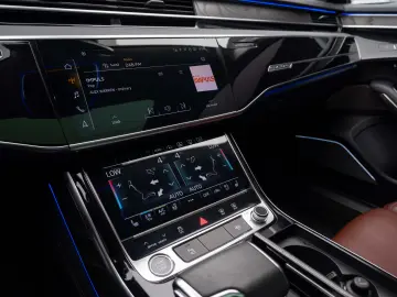 Audi A8L 60 TFSI e quattro – 2021